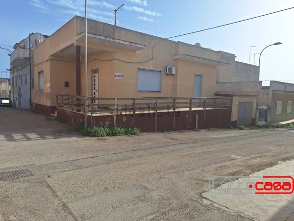 casa indipendente in vendita a Scicli in zona Cava d'Aliga