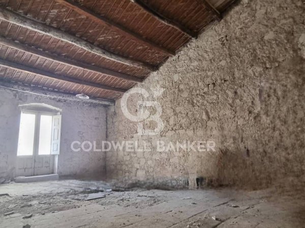 casa indipendente in vendita a Scicli