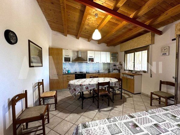 casa indipendente in vendita a Scicli in zona Cava d'Aliga