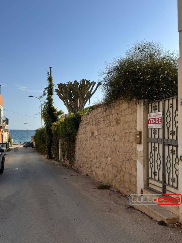 appartamento in vendita a Scicli in zona Donnalucata