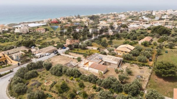 casa indipendente in vendita a Scicli in zona Cava d'Aliga