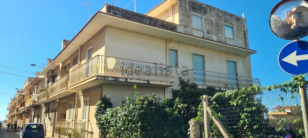 appartamento in vendita a Scicli in zona Donnalucata