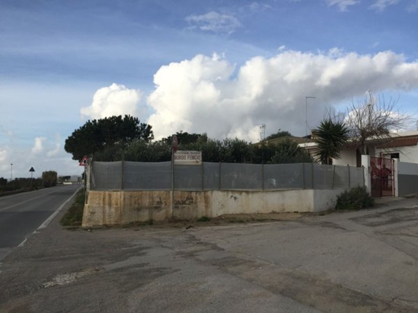 casa indipendente in vendita a Vittoria in zona Scoglitti