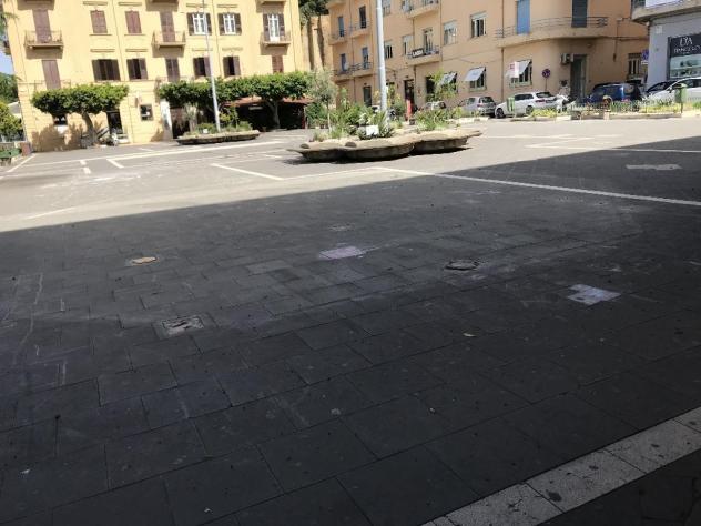negozio in affitto a Vittoria