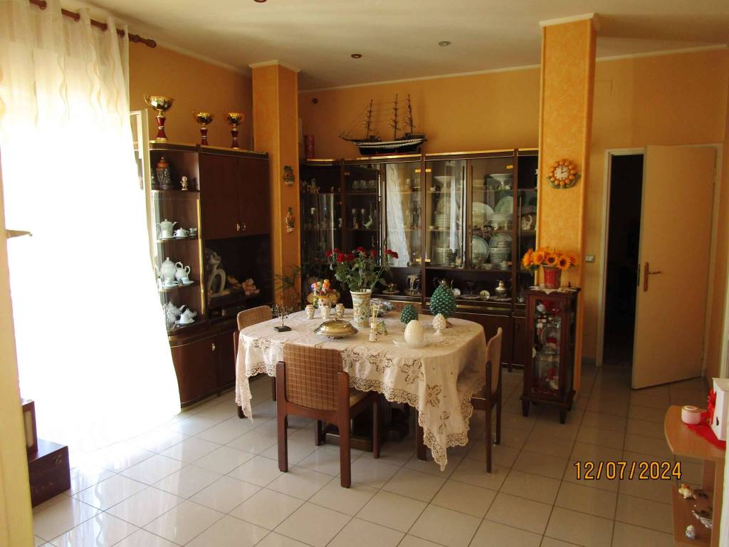 casa indipendente in vendita a Vittoria