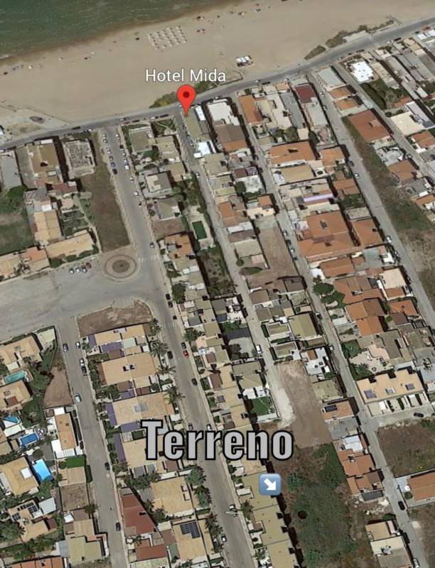 terreno edificabile in vendita a Vittoria in zona Scoglitti