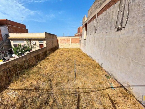 casa indipendente in vendita a Vittoria