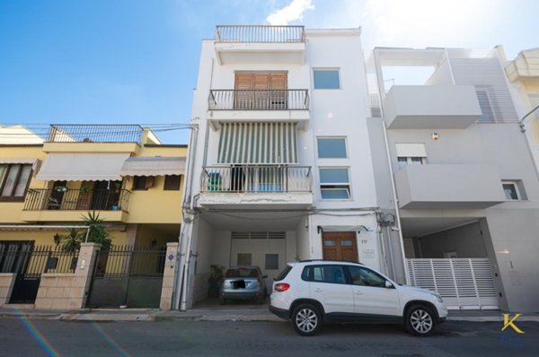 casa indipendente in vendita a Vittoria