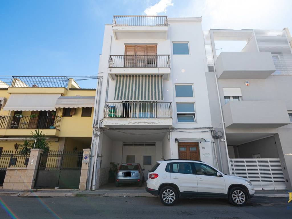casa indipendente in vendita a Vittoria