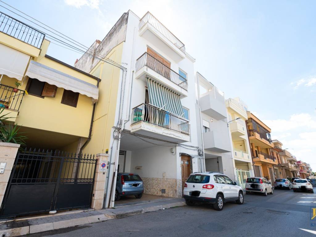 casa indipendente in vendita a Vittoria