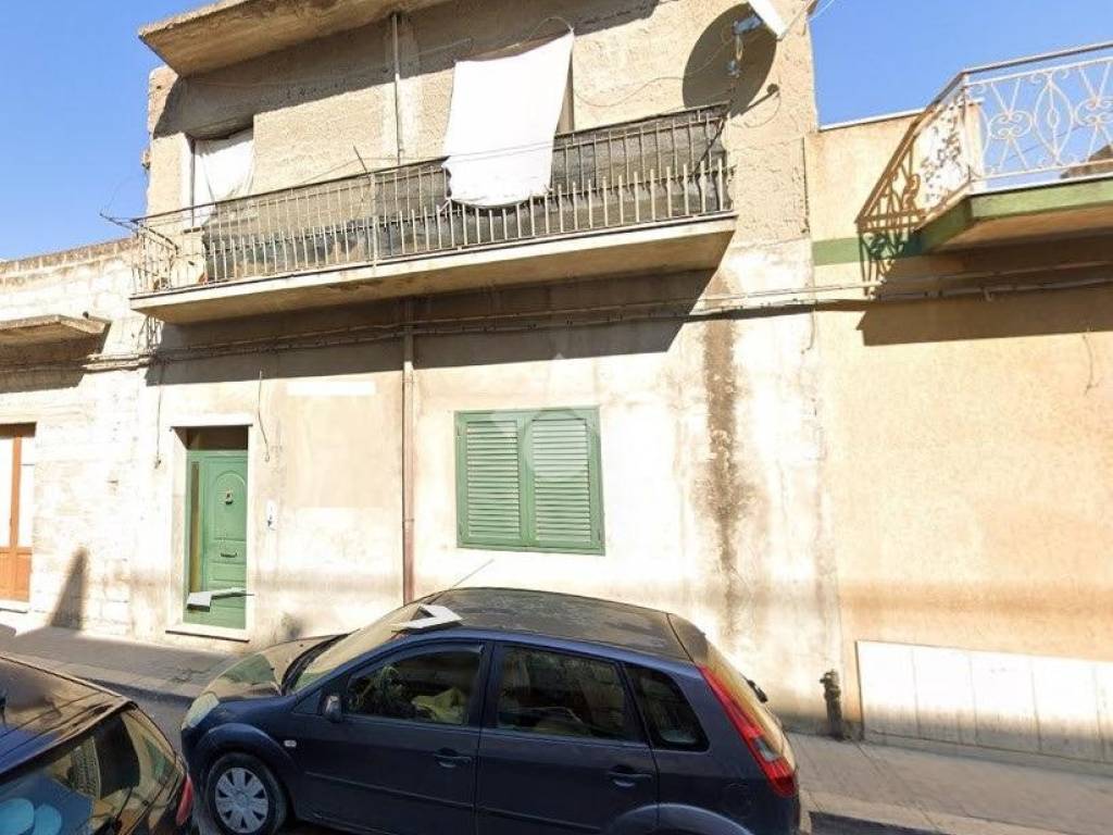 casa indipendente in vendita a Vittoria