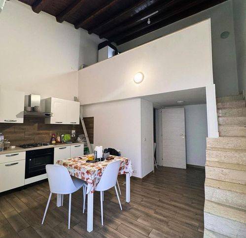 casa indipendente in vendita a Vittoria