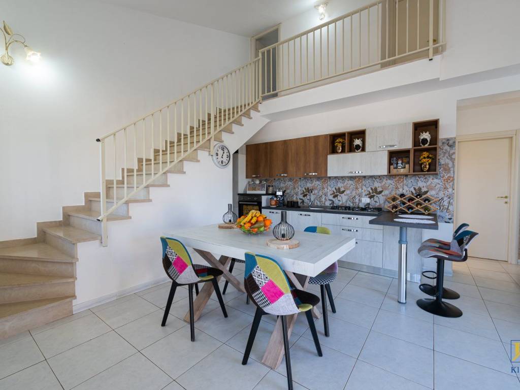casa indipendente in vendita a Vittoria