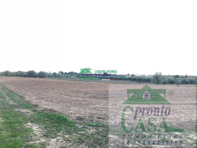 casa indipendente in vendita a Vittoria
