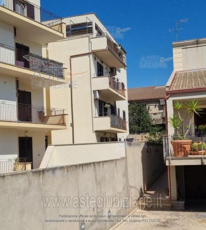 appartamento in vendita a Vittoria in zona Scoglitti