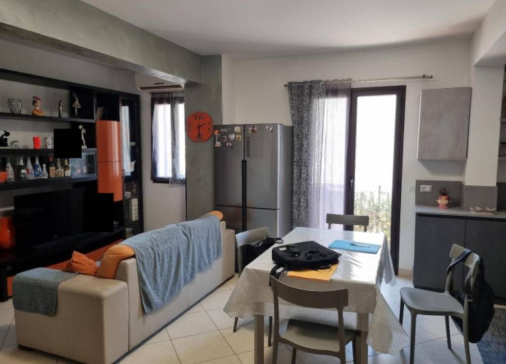 appartamento in vendita a Vittoria in zona Scoglitti