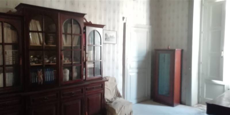 casa indipendente in vendita a Vittoria