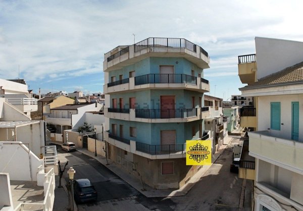 appartamento in vendita a Vittoria in zona Scoglitti