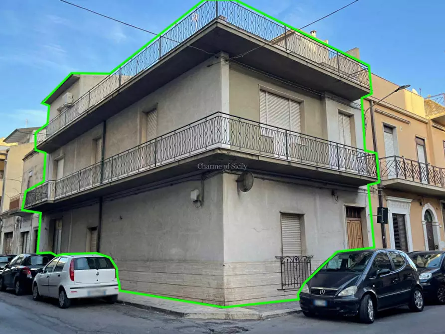 casa indipendente in vendita a Vittoria