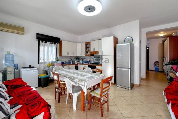 appartamento in vendita a Vittoria in zona Scoglitti