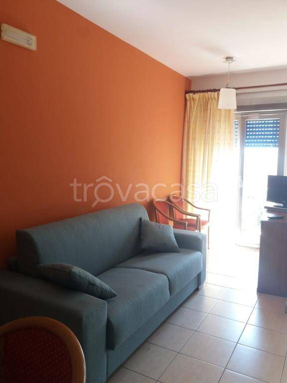 appartamento in vendita a Vittoria in zona Scoglitti