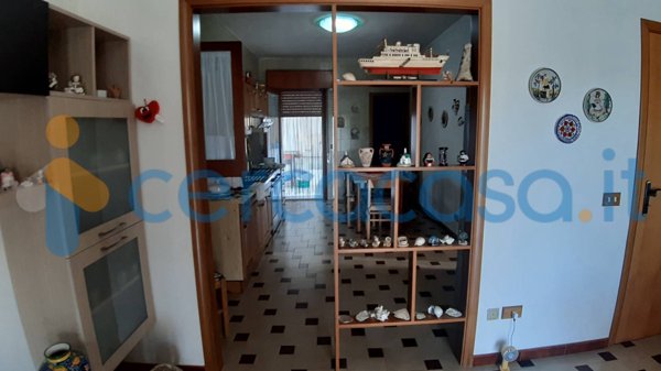 appartamento in vendita a Vittoria in zona Scoglitti
