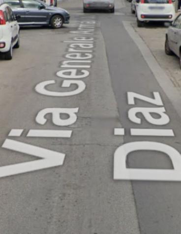 negozio in vendita a Vittoria