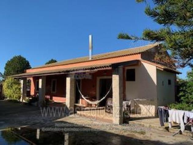 casa indipendente in vendita a Vittoria