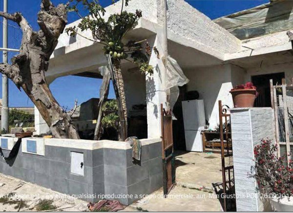 appartamento in vendita a Vittoria in zona Scoglitti
