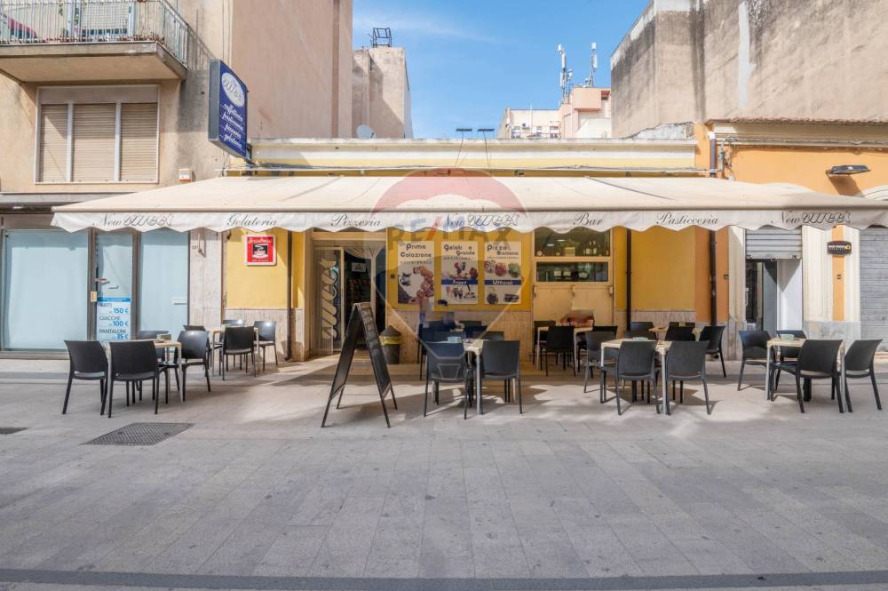 negozio in vendita a Vittoria