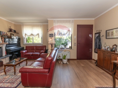casa indipendente in vendita a Vittoria