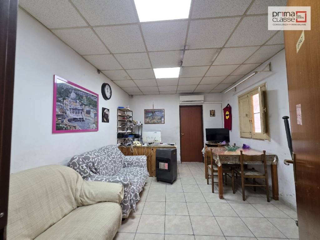casa indipendente in vendita a Vittoria