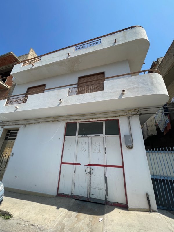 casa indipendente in vendita a Vittoria