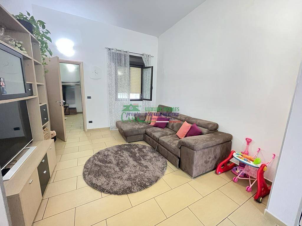 casa indipendente in vendita a Vittoria