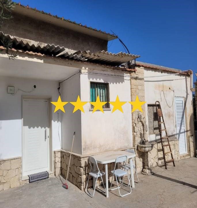 casa semindipendente in vendita a Vittoria