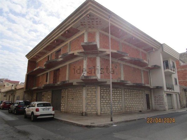 casa indipendente in vendita a Vittoria