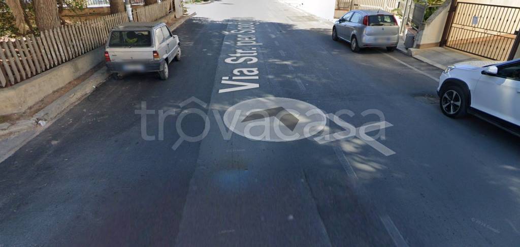 appartamento in vendita a Vittoria in zona Scoglitti
