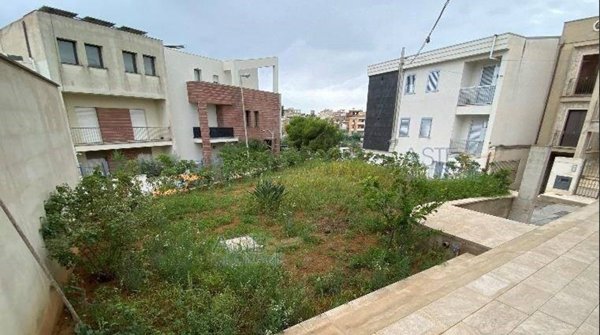 casa indipendente in vendita a Vittoria