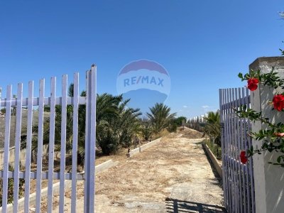 terreno edificabile in vendita a Vittoria in zona Scoglitti