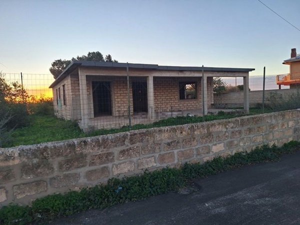 casa indipendente in vendita a Vittoria in zona Scoglitti