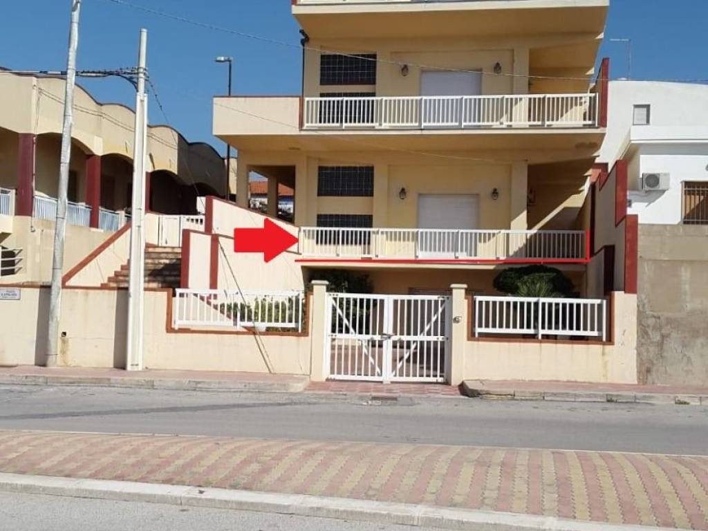 appartamento in vendita a Vittoria in zona Scoglitti
