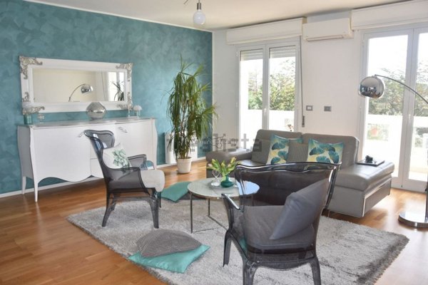 casa indipendente in vendita a Vittoria in zona Scoglitti
