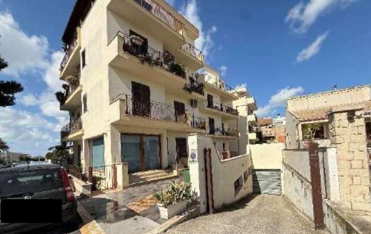 appartamento in vendita a Vittoria in zona Scoglitti