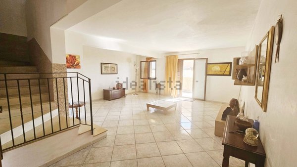 appartamento in vendita a Vittoria in zona Scoglitti