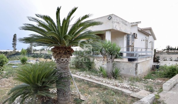 casa indipendente in vendita a Vittoria in zona Scoglitti