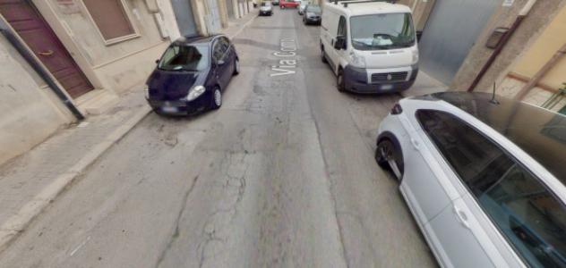 trivano in vendita a Vittoria