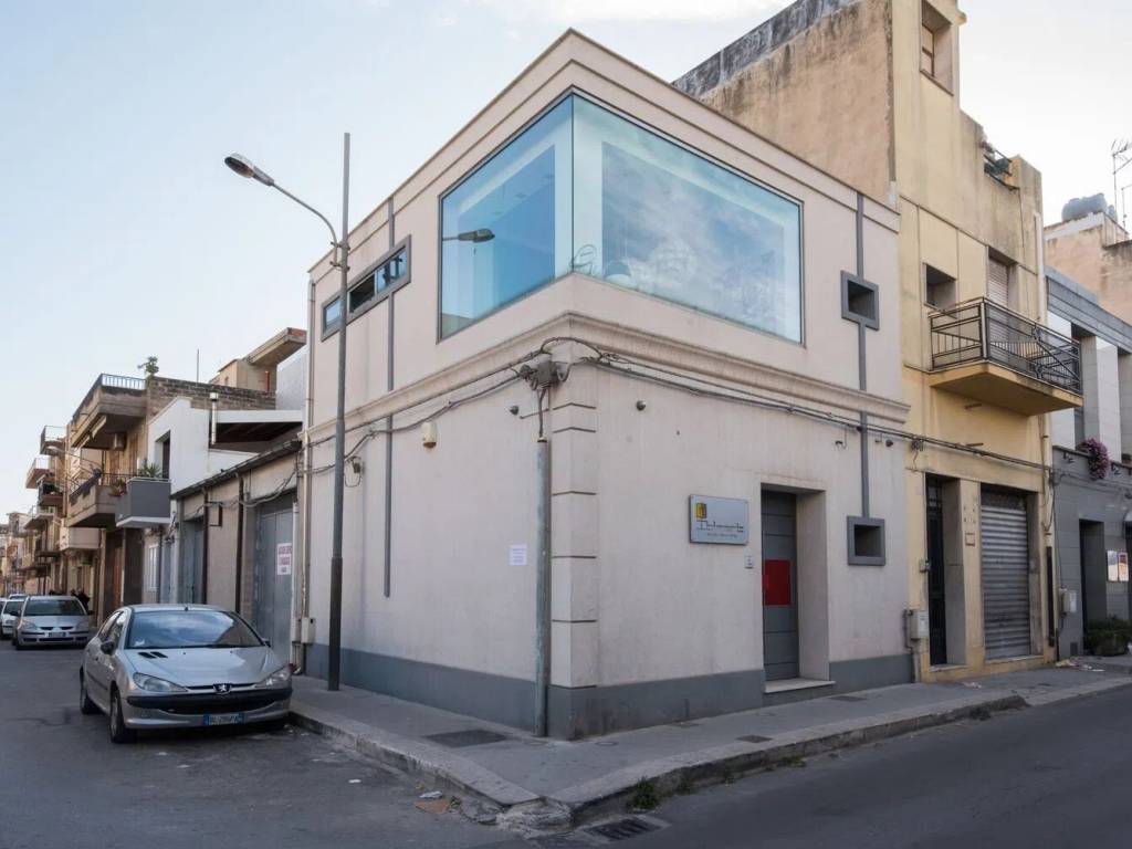 ufficio in vendita a Vittoria