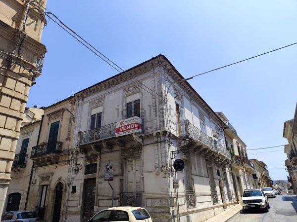 appartamento in vendita a Vittoria