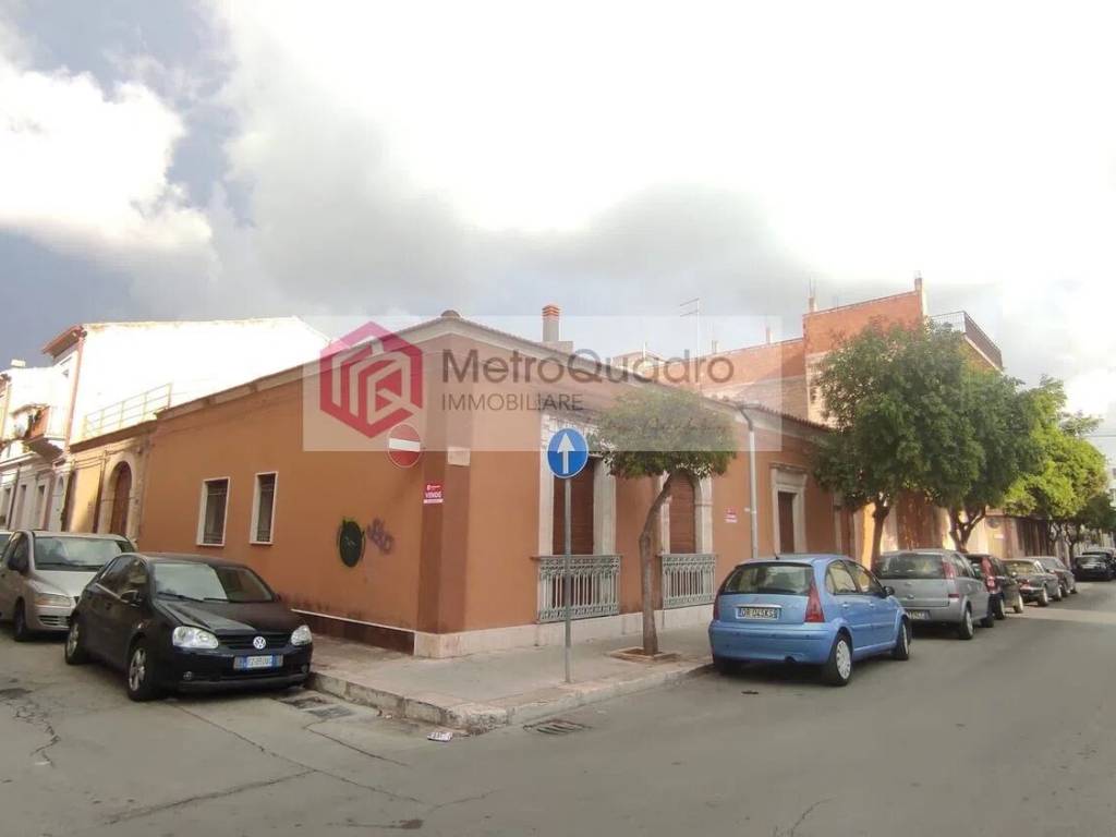 casa indipendente in vendita a Vittoria