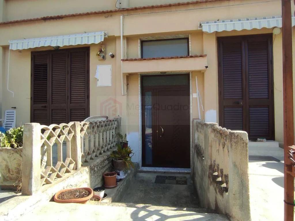 casa indipendente in vendita a Vittoria